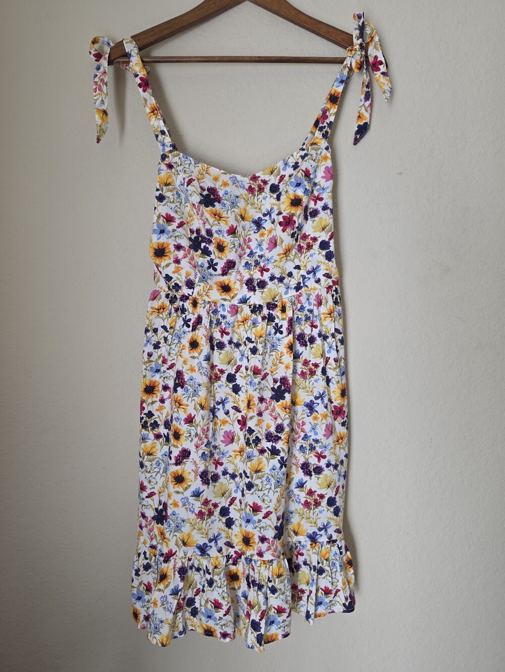 Old Navy Cami Sundress Womens Small Multicolor Wildflower Cottagecore Ruffle Hem